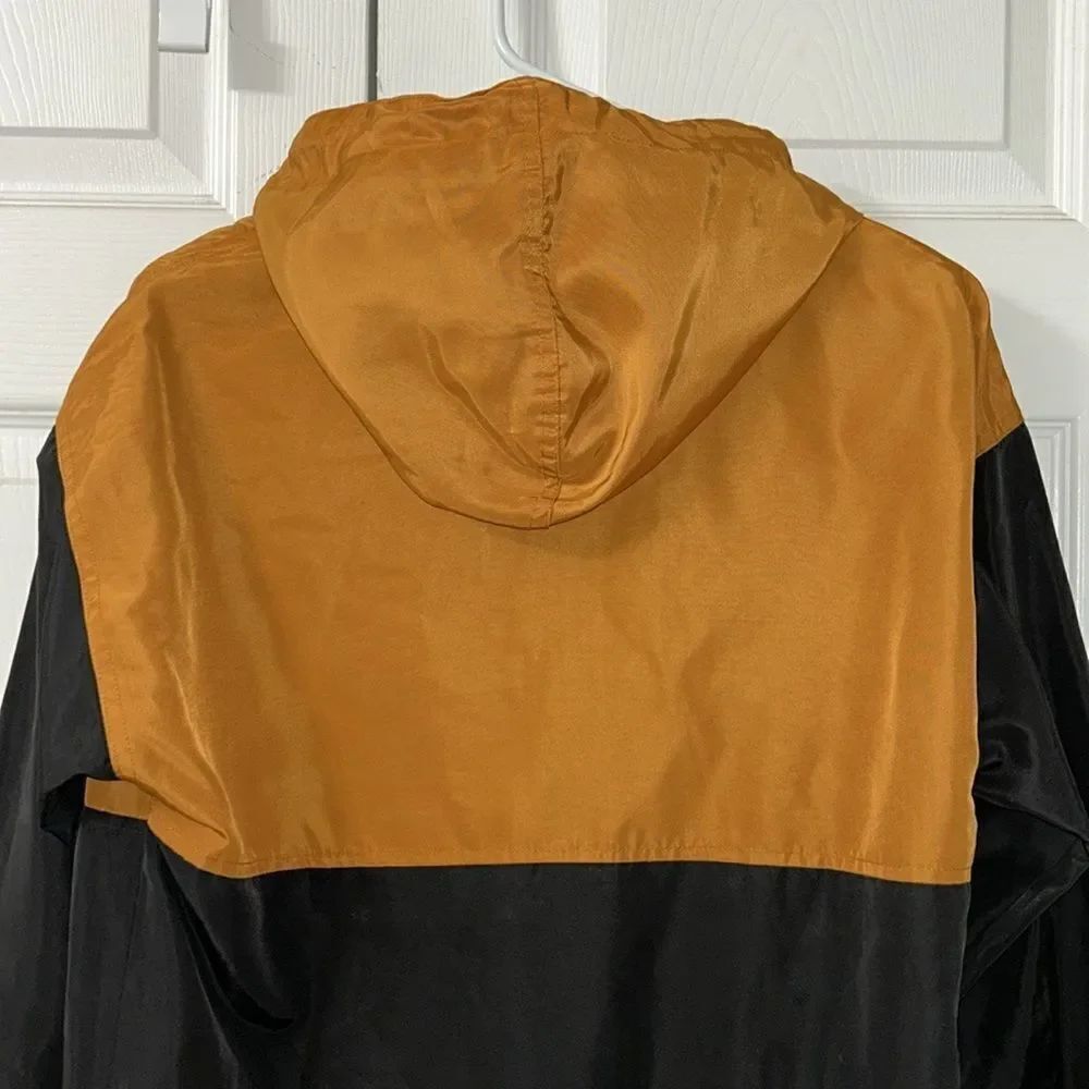 Forever21 Color block WindbreakerJacket(Size Small) - Picture 8 of 9